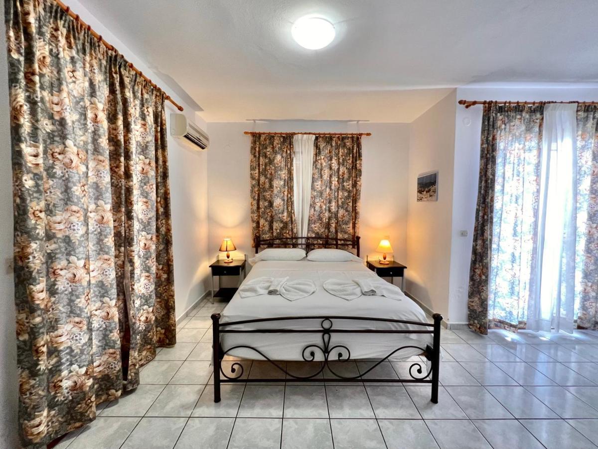 Aristomenis Studios Vlachata Ngoại thất bức ảnh